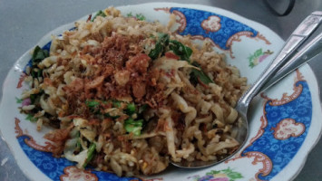 Nasi Goreng Mie Pak Mashari food