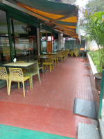 Green Leaf Food Court inside