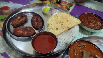 Bhushan Khanval food