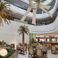 Aramede Crowne Plaza Doha The Business Park food