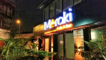 Meraki Cafe outside