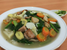 Waroeng Sa Vegetarian food