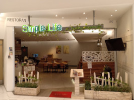 Simple Life Healthy Vegetarian Lot 10 Bukit Bintang inside
