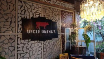 Uncle Omeng’s Steakhouse inside