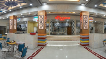 Jollygo Food Court Yamuna Expressway inside