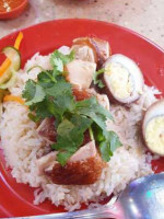 Hup Hong Chicken Rice food