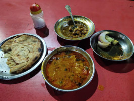 Soni Bhojnalaya food