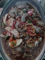 ส้มตำร้อยเอ็ดแซบนัว food