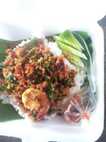 ส้มตำป้านอม food