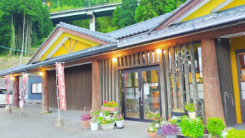 Yokayoka-tei Sakanashi inside