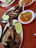 Rm. Ikan Bakar Diani food