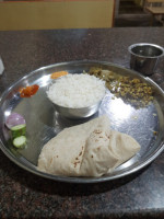 Shree Basaveshwara Rotti Khanavali food