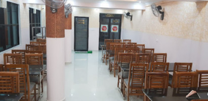 Padma Cafe Adoor inside