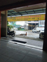 Pondok Sate Tegal Ibu Rita outside