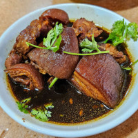 Hua Xing Bak Kut Teh food