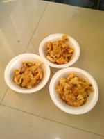 Pandit Pavitra Bhojnalaya food