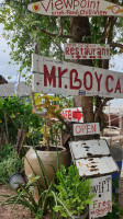 Mr.boy Cafe inside