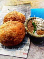 Bajpayee Kachodi Bhandar food