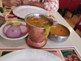 Chaitanya Food Court food