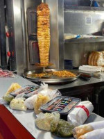 Al Haadi Chicken Shawarma food