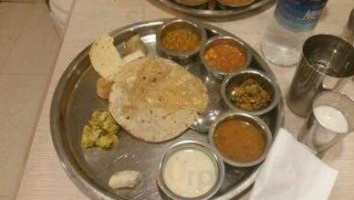 Mayur Thali food