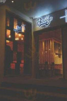 Bobby's Bistro outside