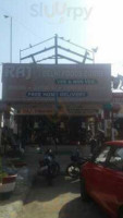 Raj 31 Delhi Foods Corner outside