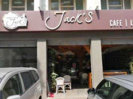 Jack's Resto Cafe outside