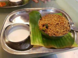 Puliyogare Point food