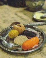 Sri Balaji Pavan Mithai Bhandar food
