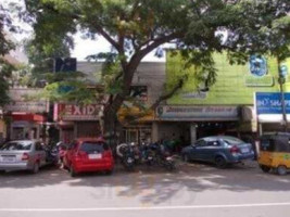 Murugan Idli Shop outside