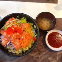 Goong Korean & Japanese Restaurant food