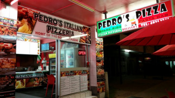 Pedro's Pizza food