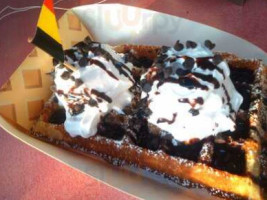 Waffle Walle food