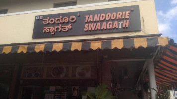 Tandoori Swaagath outside