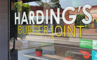 Harding's Burger Joint Brunswick Brunswick outside