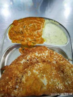 Sri Ganesh Fast Food food
