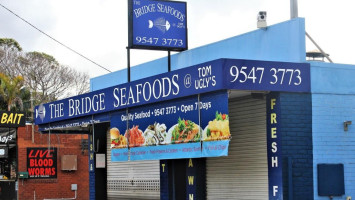 The Bridge Seafoods At Tom Ugly's food