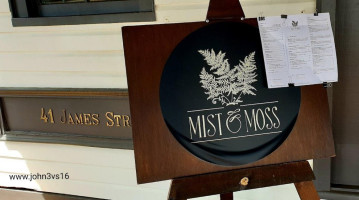 Mist Moss food