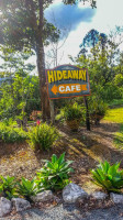 Suzannes's Hideaway Cafe outside