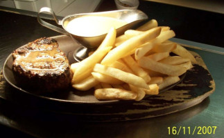 Parkers Steakhouse - Drysdale food