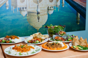 Taj Co Tandoori Indian Takeaway food