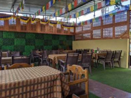Himalaya Cafe inside