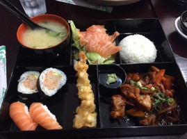 Kobito Sushi food