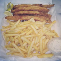Chatty's Fish N Chips food