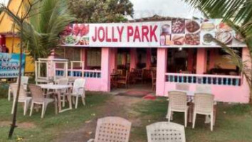 Jolly Park inside