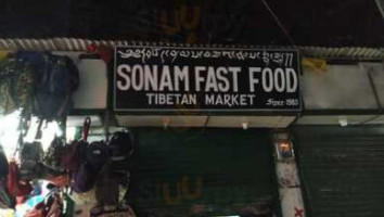 Sonam Fast Food food