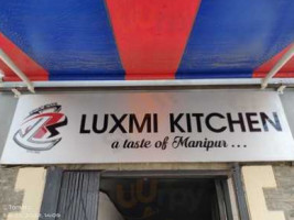Luxmi Kitchen food
