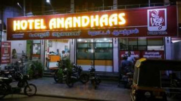 Anandhaas food
