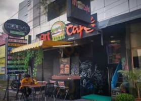 Signature Art Cafe food